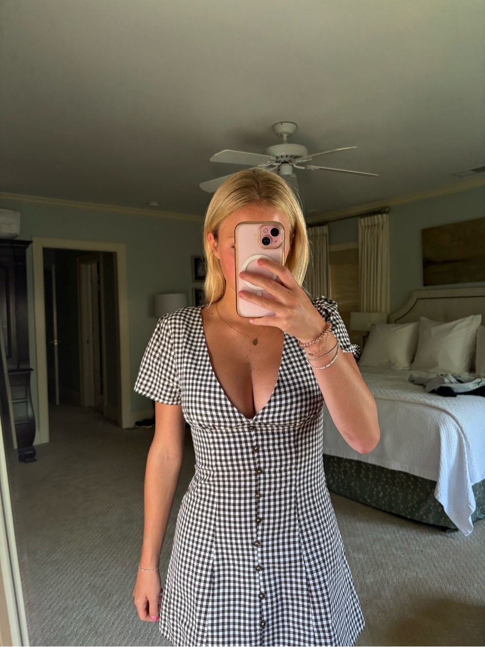 Mini dress